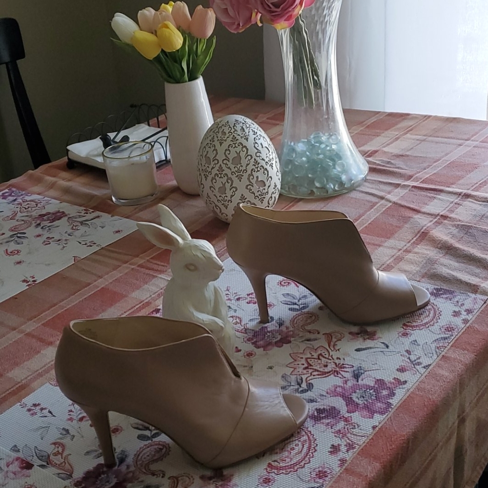 ‼🎀‼Nine West Nude Leather peep toe bootie sz.6.5! - Picture 5 of 8